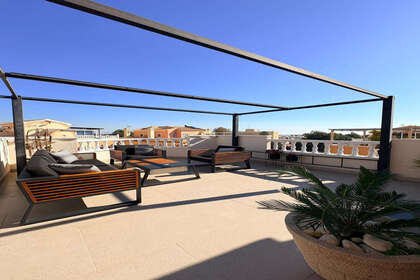 Apartmány na prodej v Dehesa de Campoamor, Alicante. 