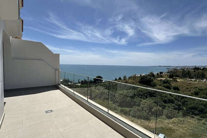 Таунхаус Продажа в Torrequebrada, Benalmádena, Málaga. 