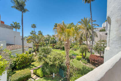 Apartamento venta en Puerto Banús, Málaga. 