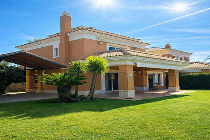 Casa venta en Marbella, Málaga. 