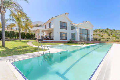 Casa Cluster venda em La Cala Golf, Mijas, Málaga. 