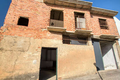 Дом Продажа в Vélez-Málaga. 