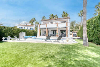 Cluster house for sale in Calahonda, Mijas, Málaga. 