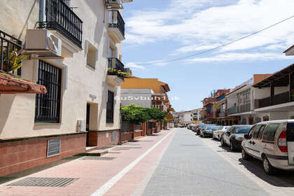 Apartmány na prodej v Las Lagunas, Fuengirola, Málaga. 