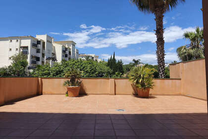 Apartmány na prodej v San luis de sabinillas, Málaga. 