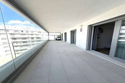 Apartmány na prodej v Nueva andalucia, Málaga. 