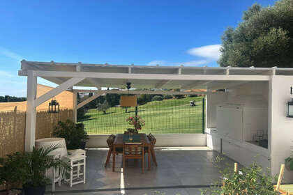 Apartmány na prodej v Casares, Málaga. 
