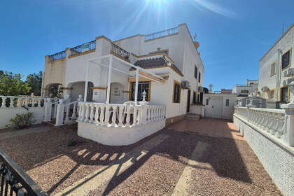 Domy na prodej v Los Altos, Torrevieja, Alicante. 