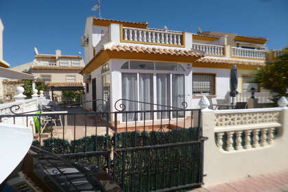 Domy na prodej v , Orihuela, Alicante. 