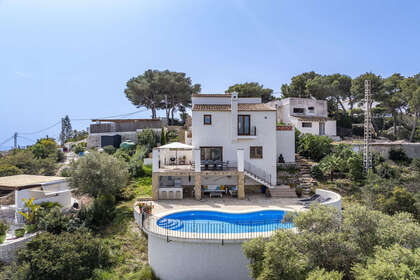 Řadový dům na prodej v Jávea/Xàbia, Alicante. 