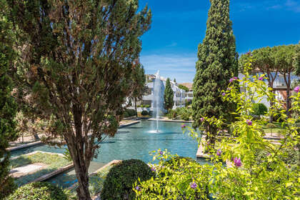 Apartmány na prodej v Nueva Andalucía, Marbella, Málaga. 