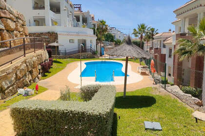 Apartmány na prodej v Casares, Málaga. 