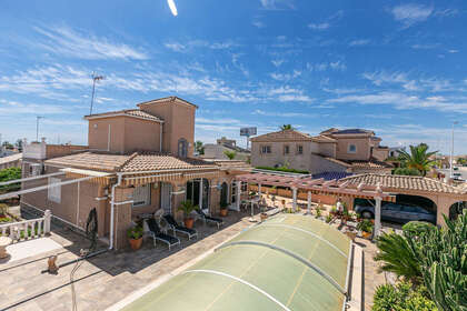 联排别墅 出售 进入 Orihuela-Costa, Alicante. 