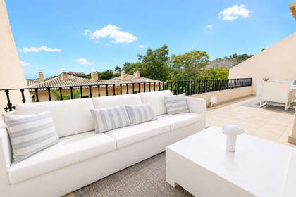 Апартаменты Продажа в Nueva andalucia, Málaga. 