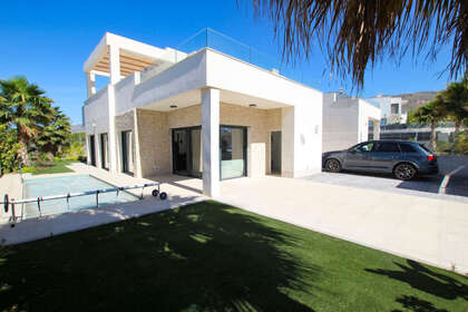 Таунхаус Продажа в Finestrat, Alicante. 