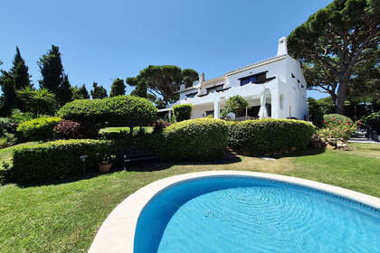 Дом Продажа в Calahonda, Mijas, Málaga. 