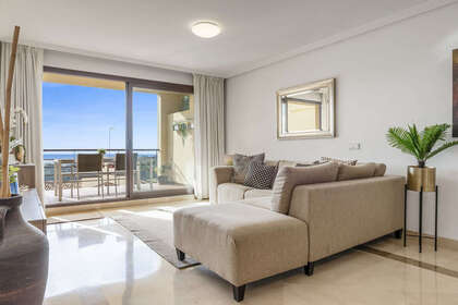 Апартаменты Продажа в Benahavís, Málaga. 