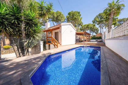Таунхаус Продажа в Pilar de la Horadada, Alicante. 