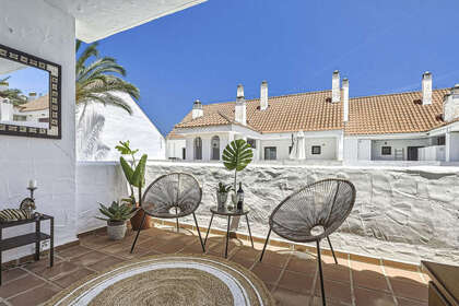 Апартаменты Продажа в Nueva andalucia, Málaga. 