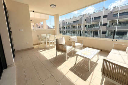 Apartamento venda em Villamartín, Alicante. 