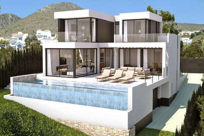 Cluster house for sale in Mijas Golf, Málaga. 