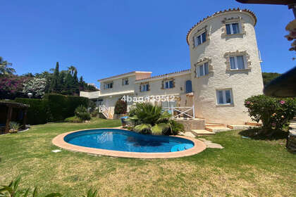 Řadový dům na prodej v Mijas, Málaga. 