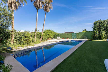 Cluster house for sale in Mijas Costa, Málaga. 