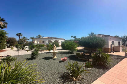 Таунхаус Продажа в Catral, Alicante. 