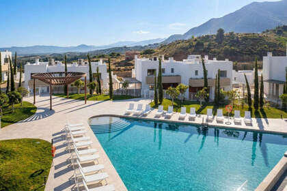 Huse til salg i Calahonda, Mijas, Málaga. 