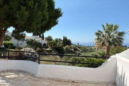 Huse til salg i Calahonda, Mijas, Málaga. 
