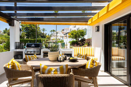 Apartment for sale in Nueva andalucia, Málaga. 