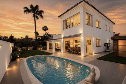 Klynge huse til salg i Estepona, Málaga. 