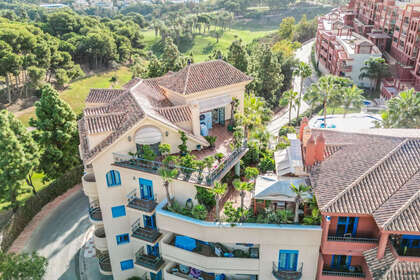 Lejlighed til salg i Torrequebrada, Benalmádena, Málaga. 