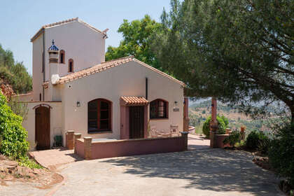 Ranch for sale in Almogía, Málaga. 