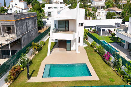 Klynge huse til salg i Estepona, Málaga. 