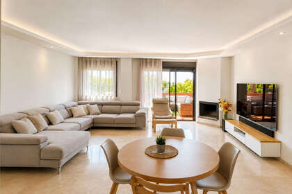 Apartment for sale in Casares, Málaga. 