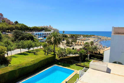 Apartmány na prodej v Estepona, Málaga. 