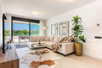 Apartmány na prodej v Altos de Los Monteros, Marbella, Málaga. 