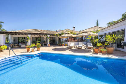 Řadový dům na prodej v Sotogrande, Cádiz. 