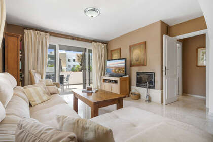 Apartment for sale in Nueva andalucia, Málaga. 