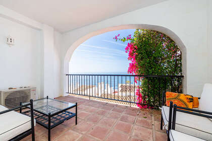 Apartment for sale in Calahonda, Mijas, Málaga. 