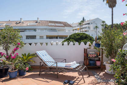Apartment for sale in Nueva andalucia, Málaga. 