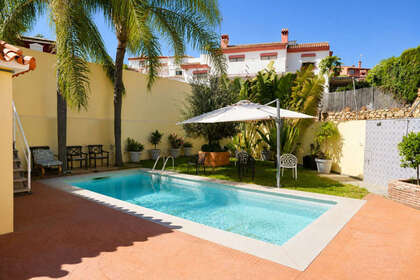 Cluster house for sale in Marbella, Málaga. 
