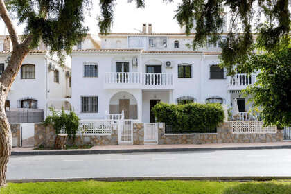 Klynge huse til salg i Zenia, La, Alicante. 