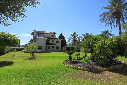 Casa Cluster venda em Cabo Roig, Alicante. 