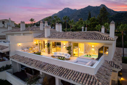 Plenthuse til salg i Puerto Banús, Marbella, Málaga. 