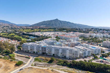 Plenthuse til salg i Nueva andalucia, Málaga. 