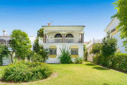 Klynge huse til salg i Calahonda, Mijas, Málaga. 