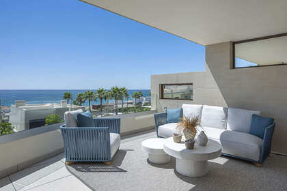 Apartmány na prodej v Puerto Banús, Marbella, Málaga. 