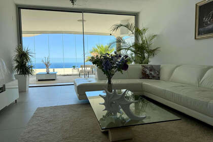 Apartmány na prodej v Benalmádena, Málaga. 